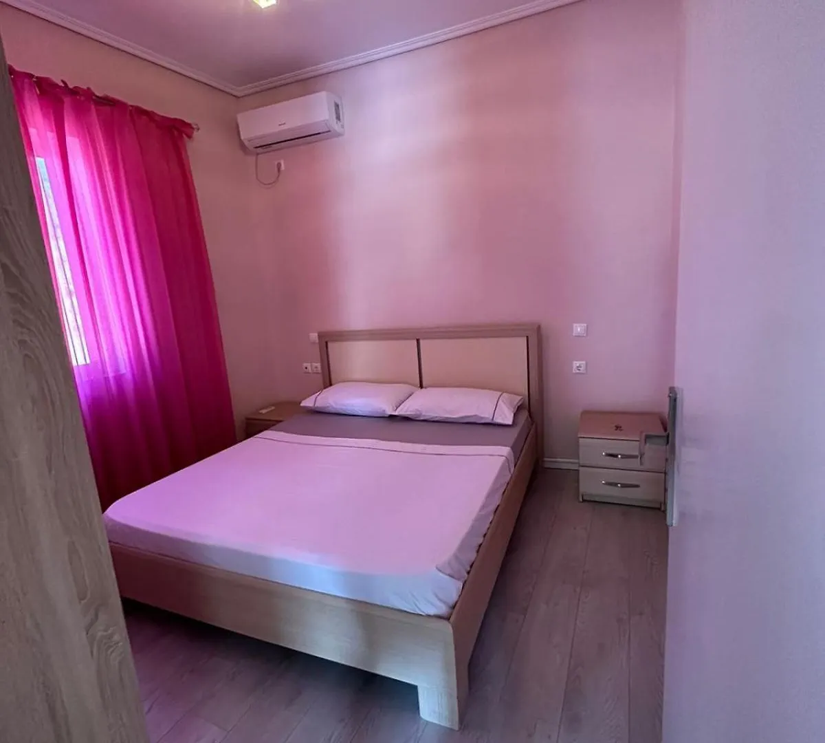 Merlind Apartments Sarande