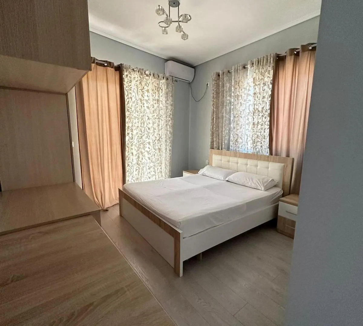 Merlind Apartments Sarande Albania