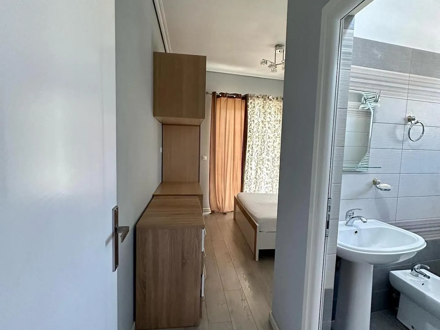 Merlind Apartments Sarande