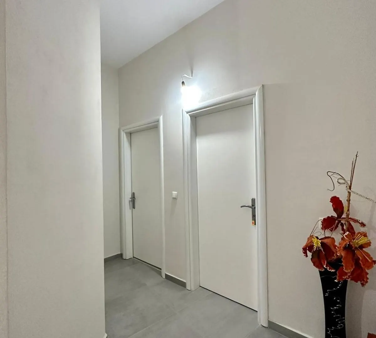 Merlind Apartments Sarande 0*,