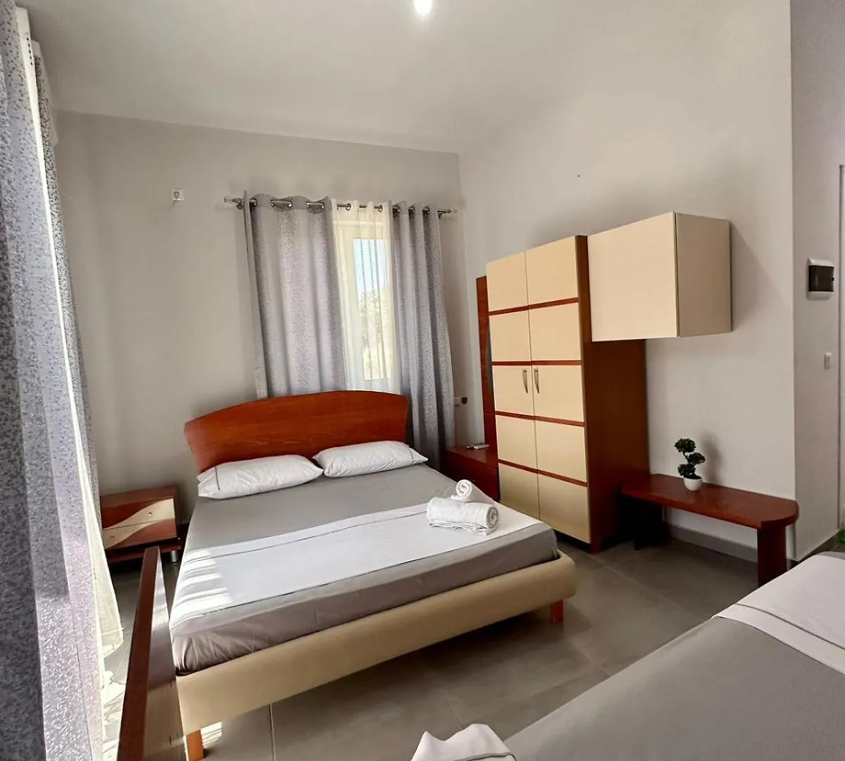 Merlind Apartments Sarandë