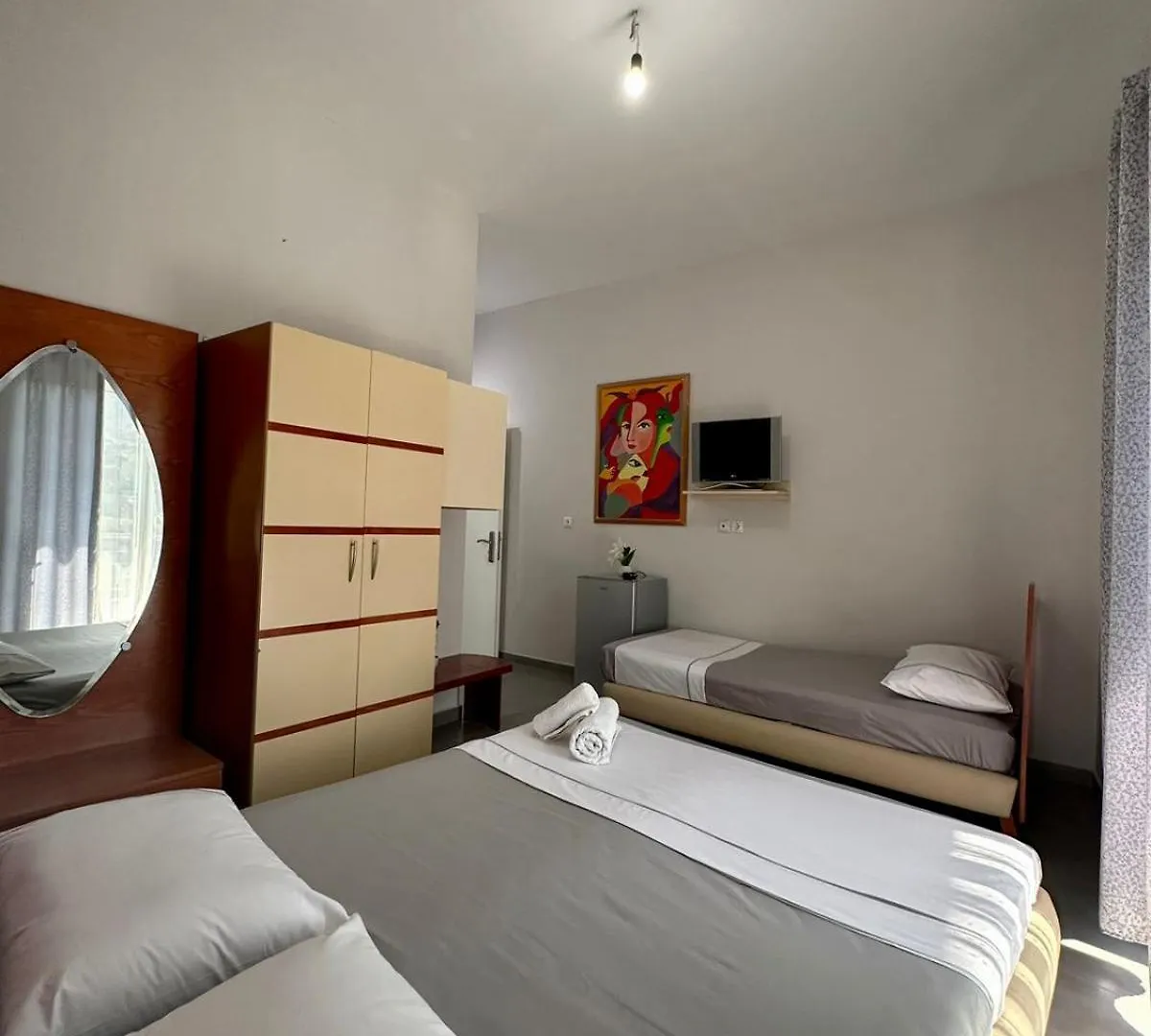 Merlind Apartments Sarande
