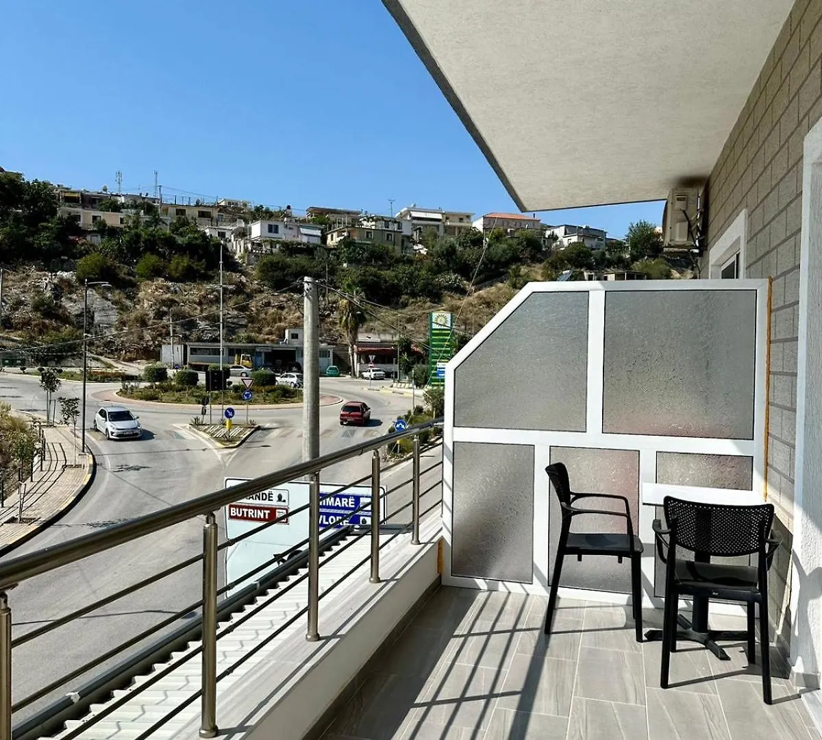 Merlind Apartments Sarande 0*,
