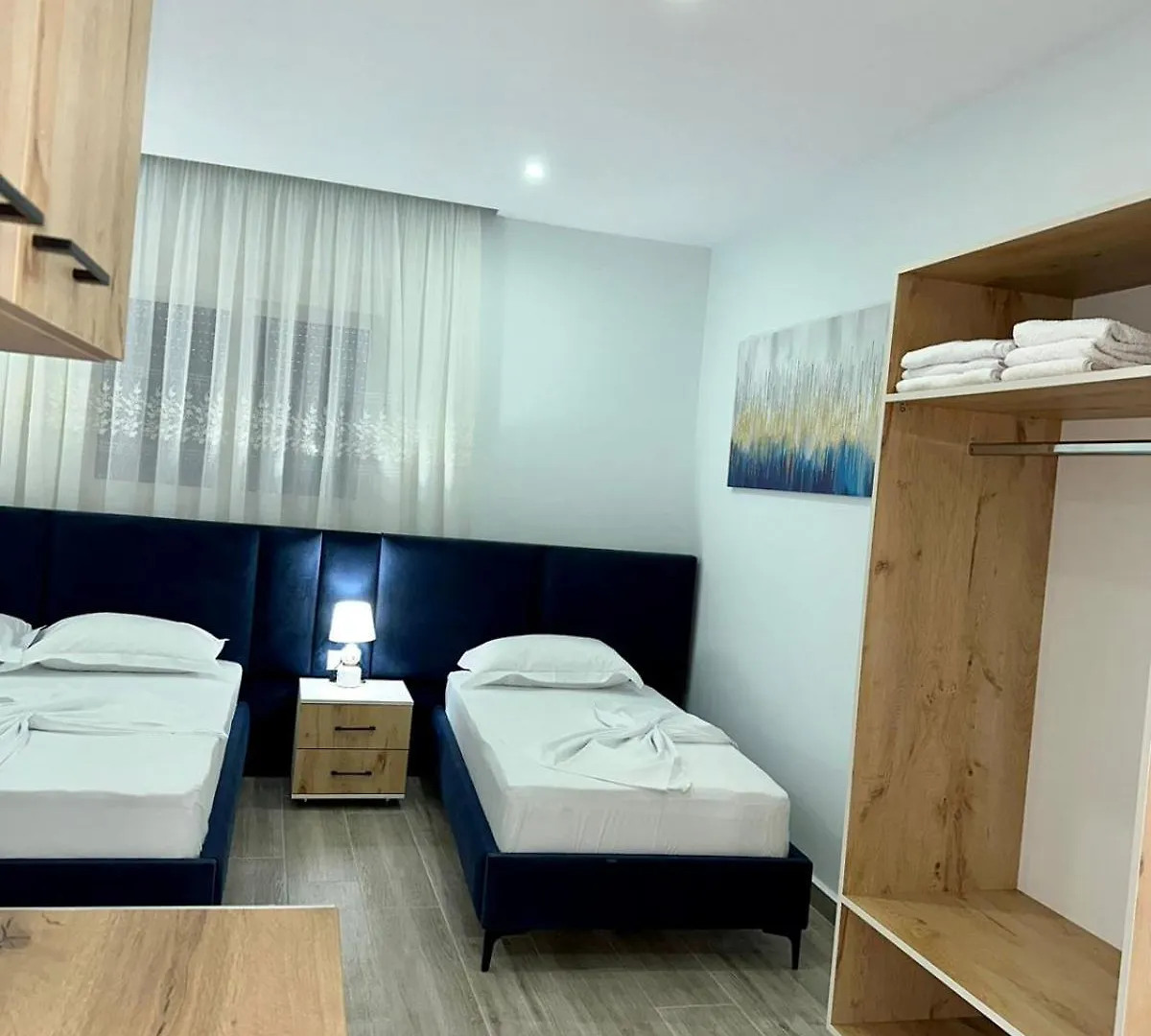 Merlind Apartments Sarande