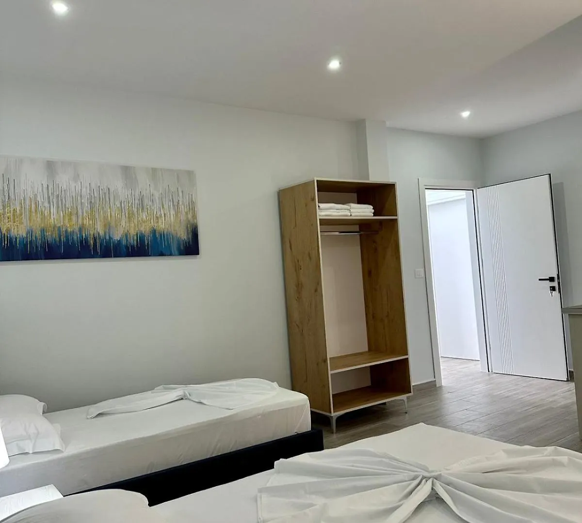 Merlind Apartments Sarande Albania