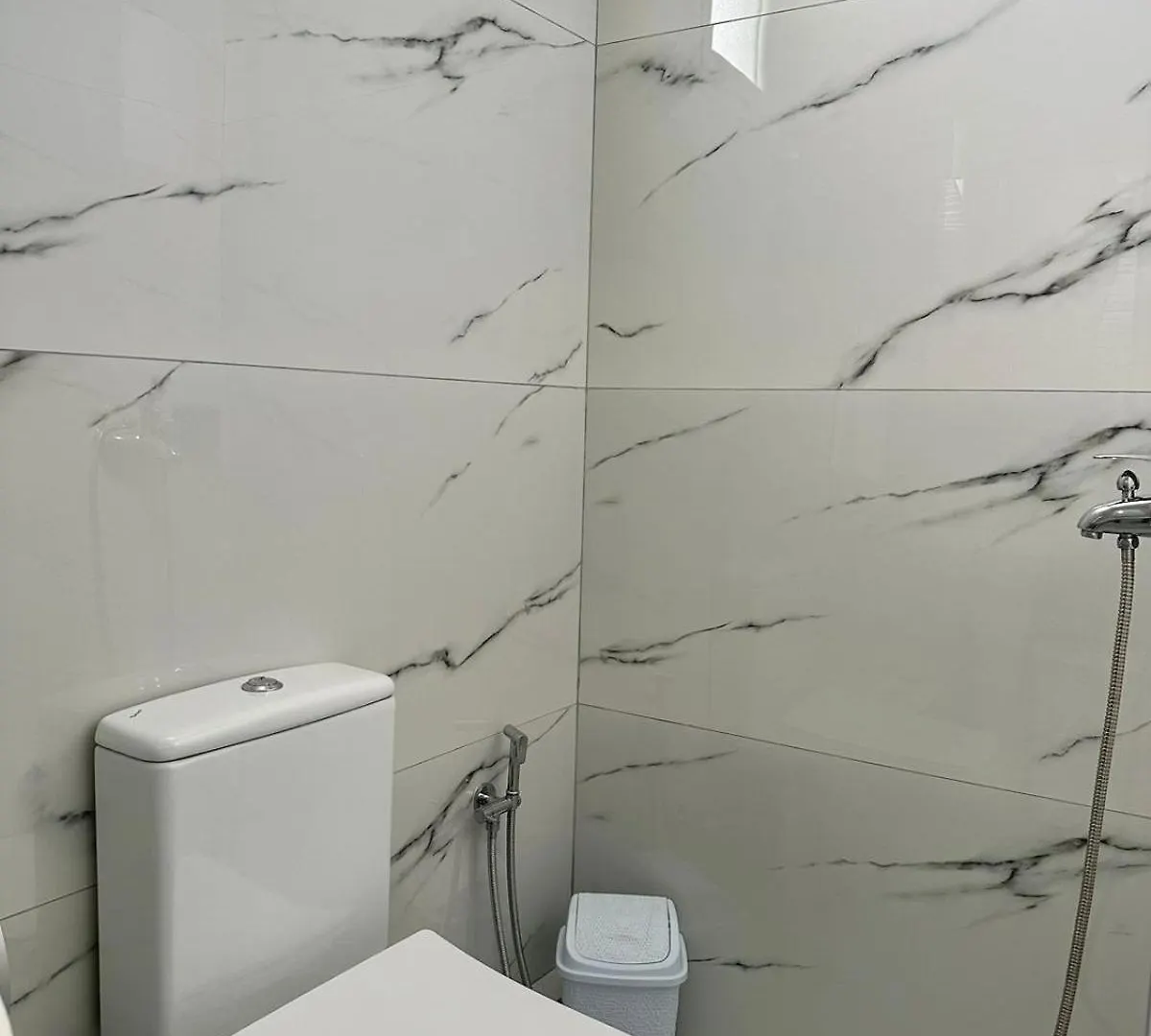 Merlind Apartments Sarande