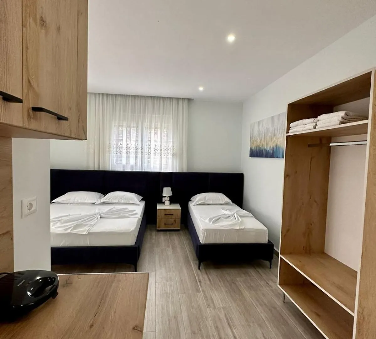 Merlind Apartments Sarande