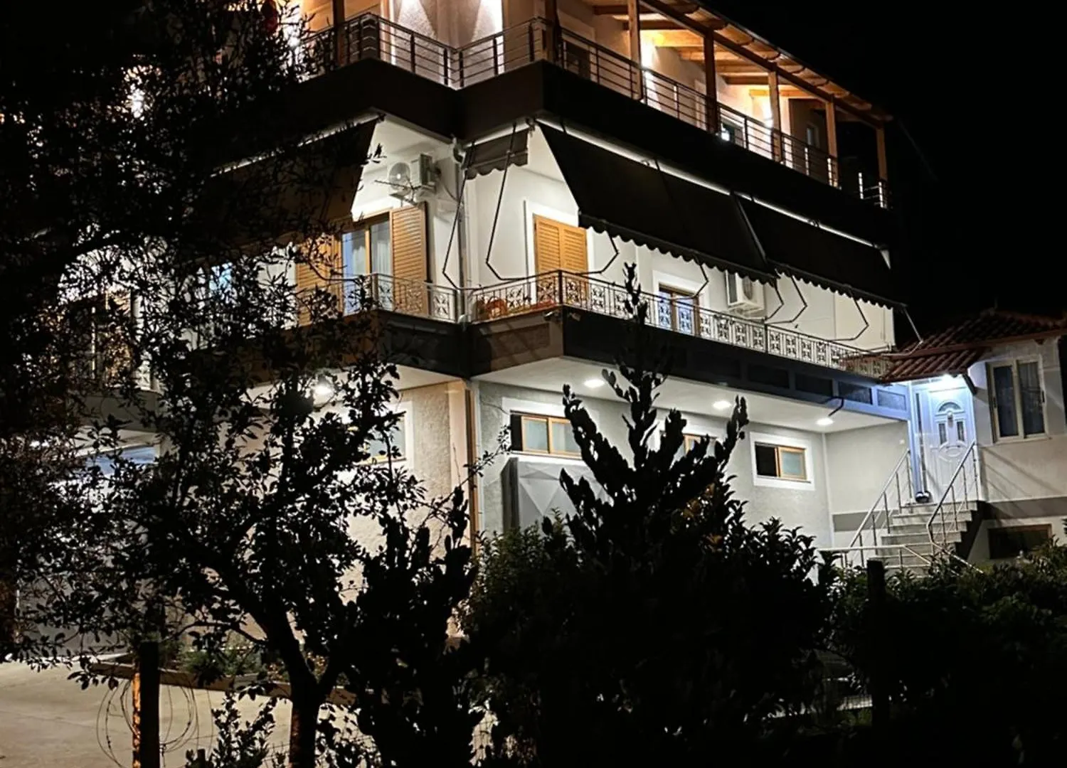 Merlind Apartments Sarande Albania